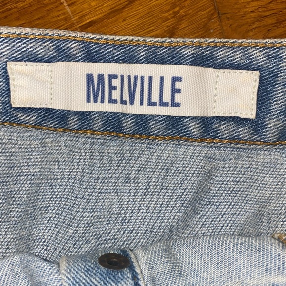 Brandy Melville Denim Skirt - Picture 4 of 7